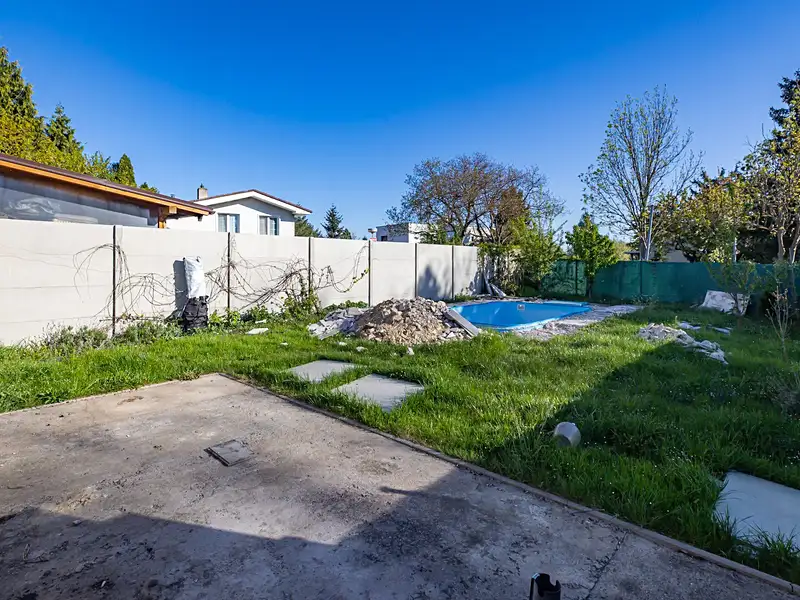 Dražba rodinného domu 108 m², pozemek 339 m², Radonice – náhled fotky 2
