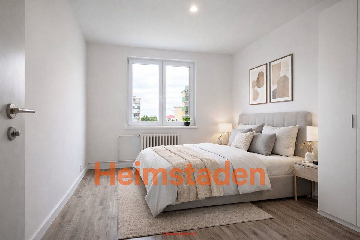 Pronájem bytu 4+kk 72 m² – fotografie 3