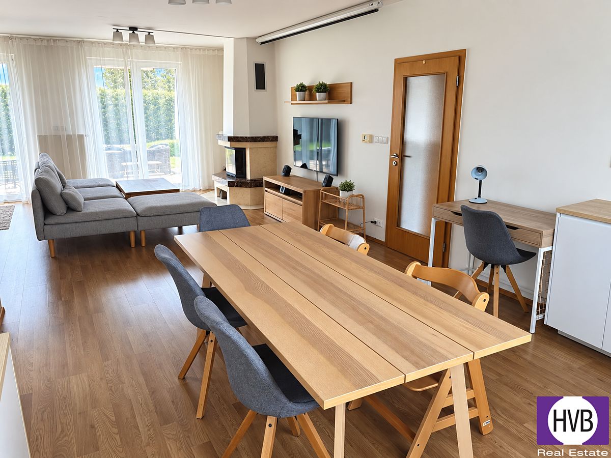 Pronájem rodinného domu 190 m², pozemek 500 m² – fotografie 2