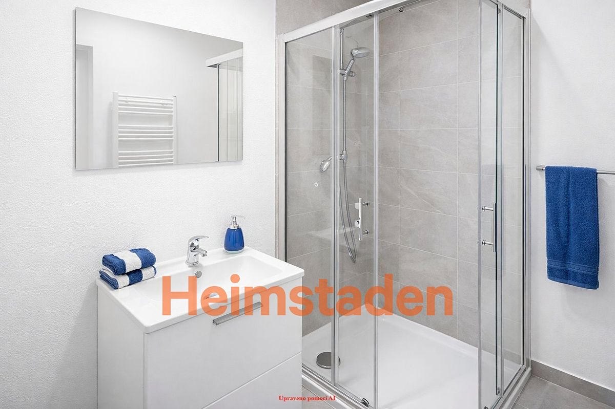 Pronájem bytu 2+kk 58 m² – fotografie 4