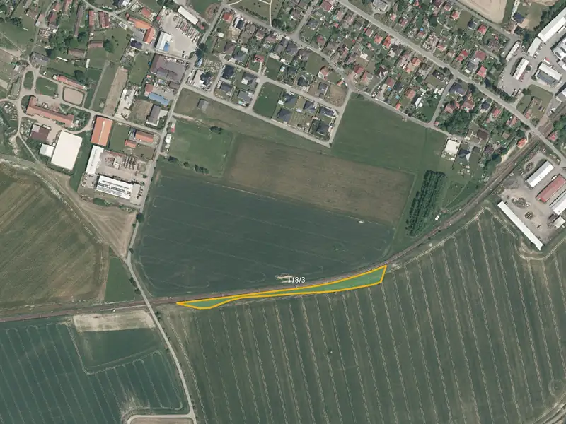 Prodej pole 7216 m², Slapy – náhled fotky 2