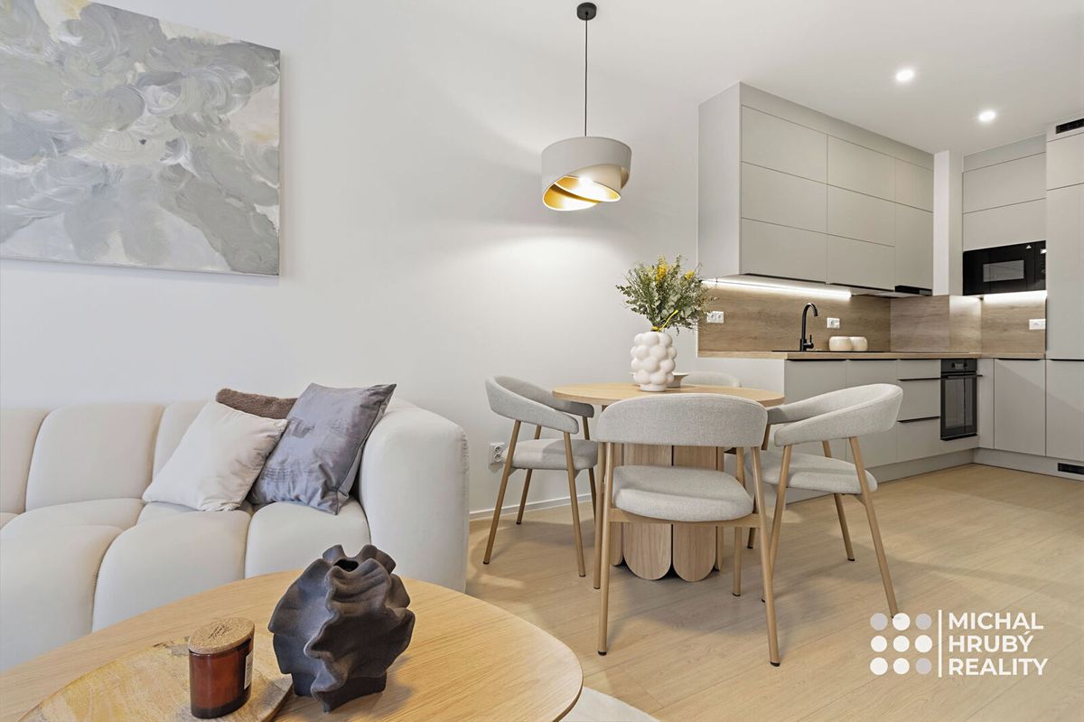 Prodej bytu 2+kk 47 m² – fotografie 2