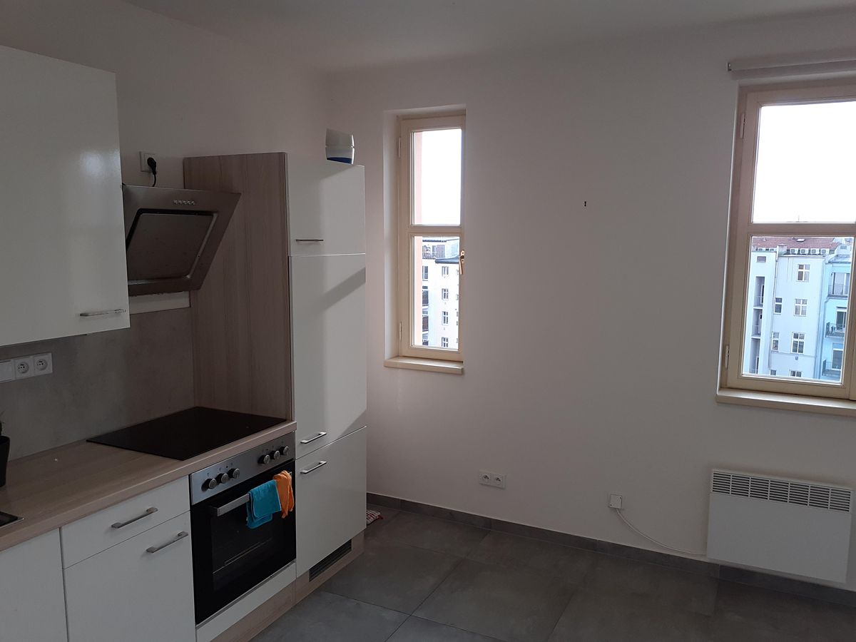 Pronájem bytu 1+1 41 m²