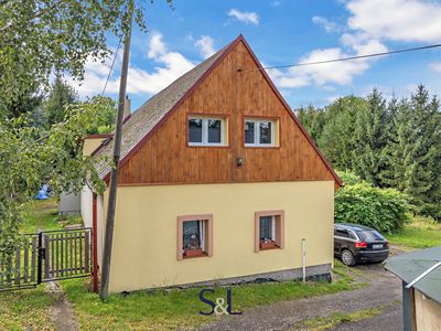 Prodej rodinného domu 180 m², pozemek 1497 m²