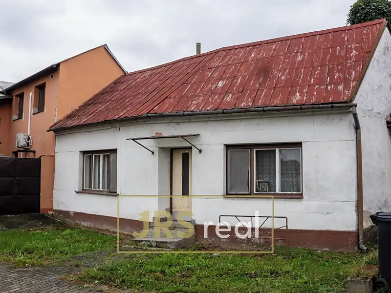 Prodej rodinného domu 165 m², pozemek 220 m², Uherský Ostroh – náhled fotky 3
