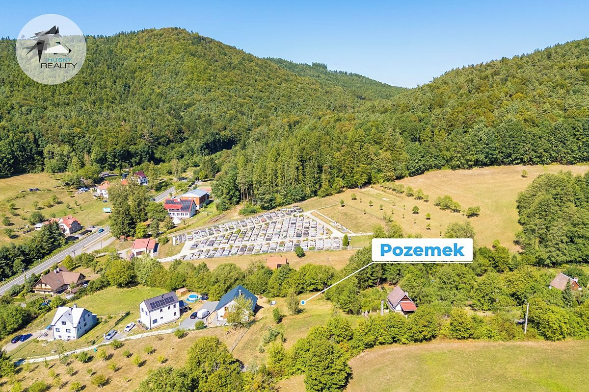 Prodej stavebního pozemku 2069 m² – fotografie 3