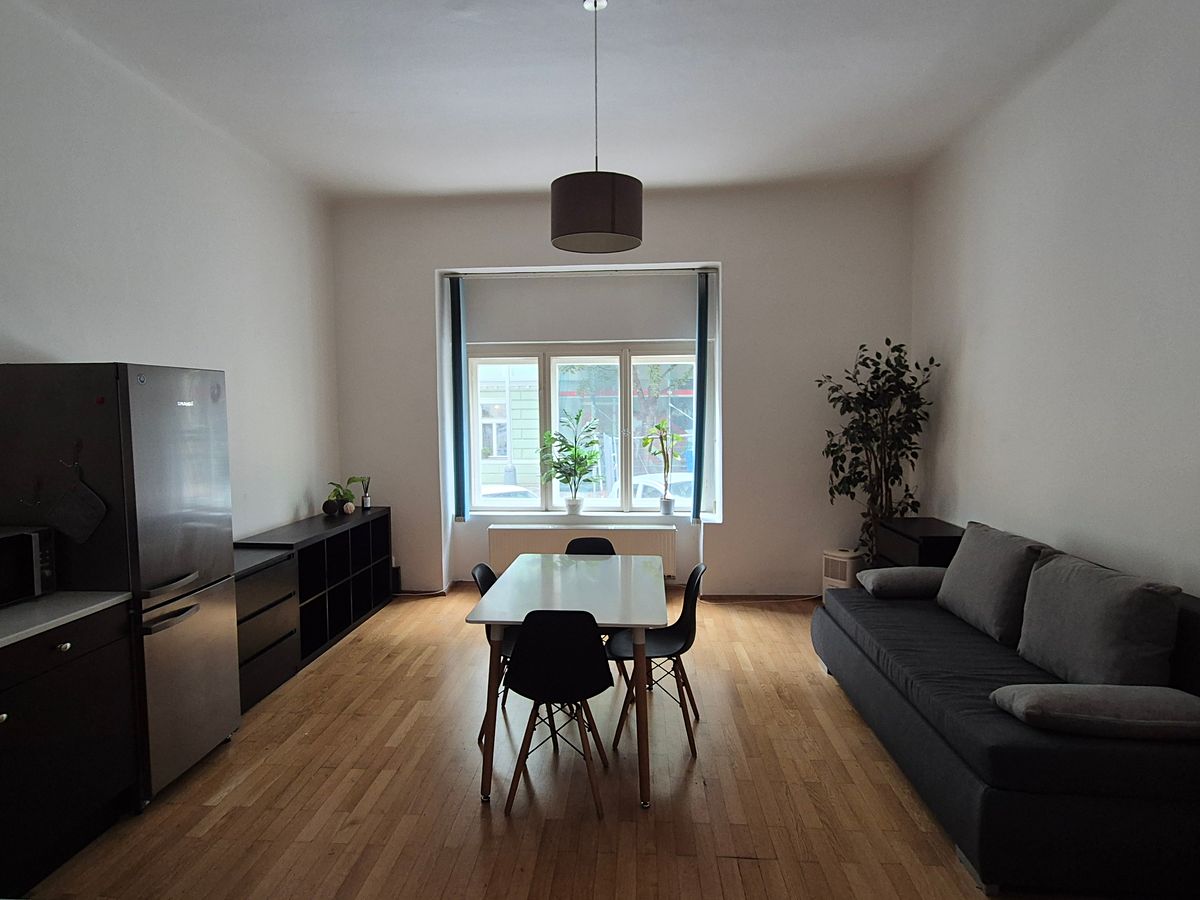Pronájem bytu 1+kk 33 m²
