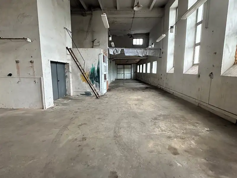 Pronájem skladového prostoru 200 m², Stráž nad Nisou – náhled fotky 2