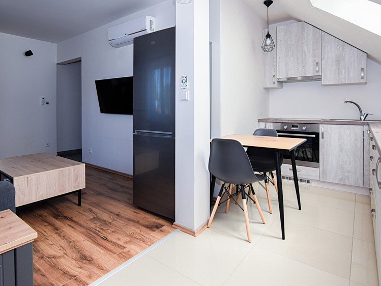 Prodej komerčního prostoru, 249 m² (54 z 61)