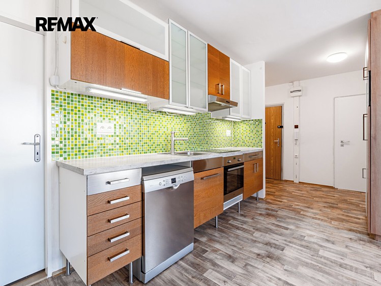 Prodej bytu 2+kk, 62 m² (14 z 32)