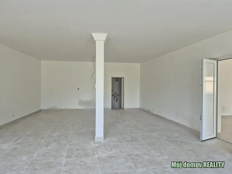 Pronájem obchodního prostoru 300 m², Žatec – náhled fotky 3