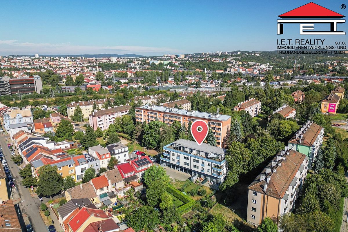 Prodej garážového stání 14 m² – fotografie 2