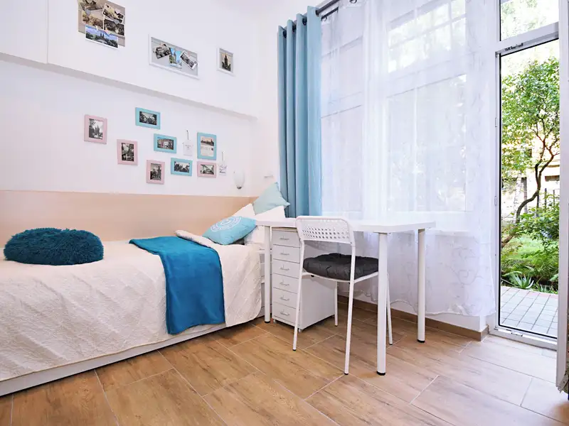 Pronájem bytu 1+kk 16 m², Praha – náhled fotky 2