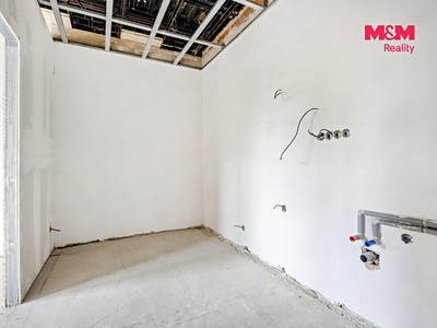 Gewerbefläche zum Kauf, 1.800 m² (2 von 30)