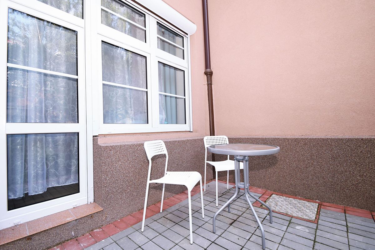 Pronájem bytu 1+kk 16 m² – fotografie 3