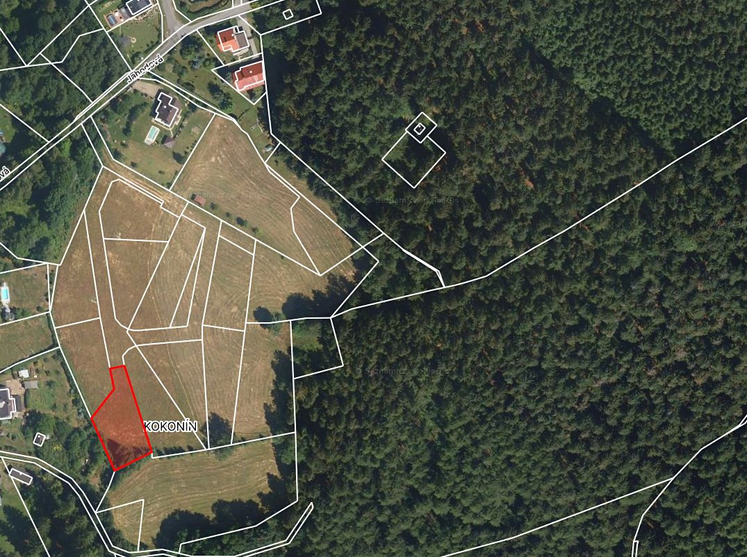Prodej stavebního pozemku 1006 m² – fotografie 2