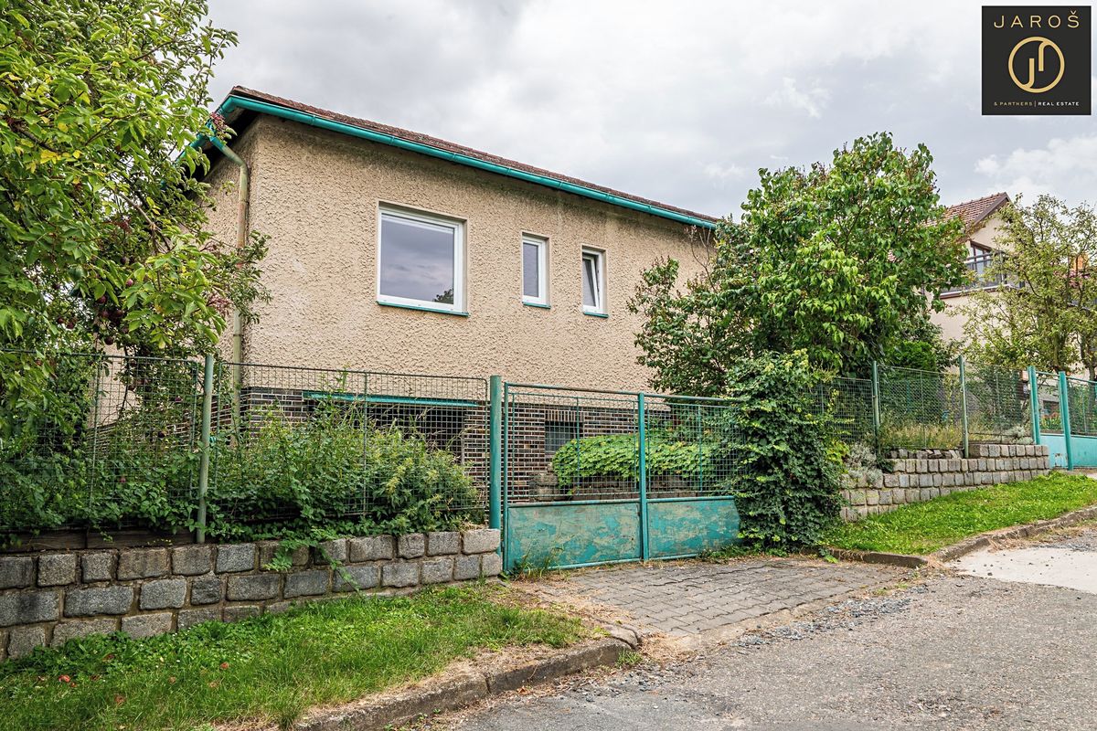 Prodej rodinného domu 108 m², pozemek 746 m² – fotografie 4