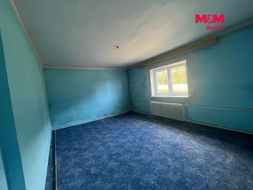 Prodej rodinného domu 180 m², pozemek 819 m² – fotografie 4