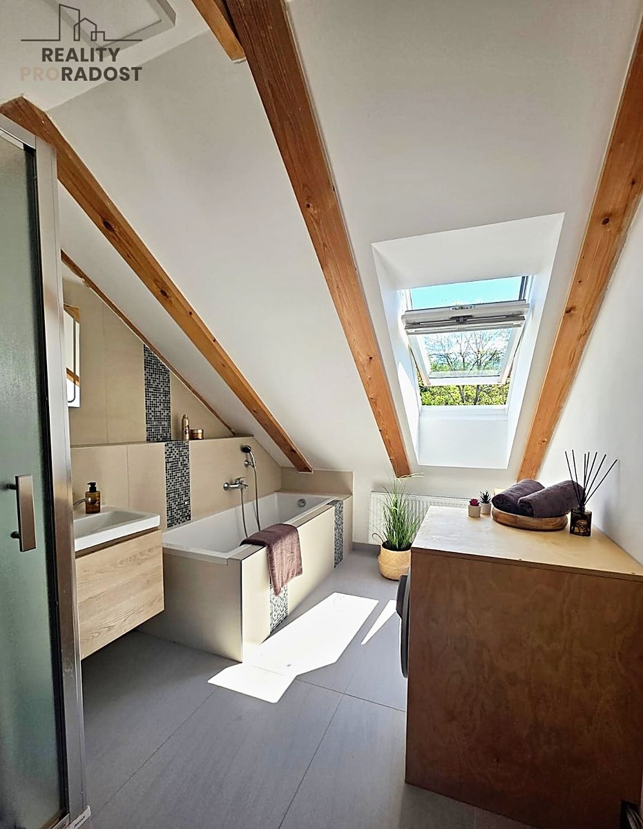 Prodej bytu 4+kk 113 m² – fotografie 3