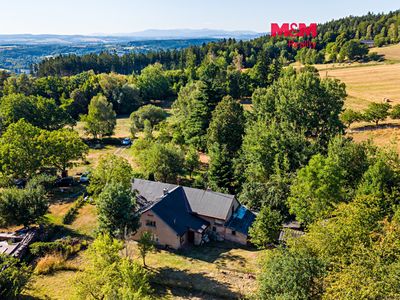 Prodej rodinného domu 139 m², pozemek 13608 m²