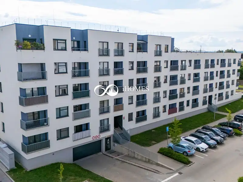 Prodej bytu 3+kk 83 m², Praha – náhled fotky 2