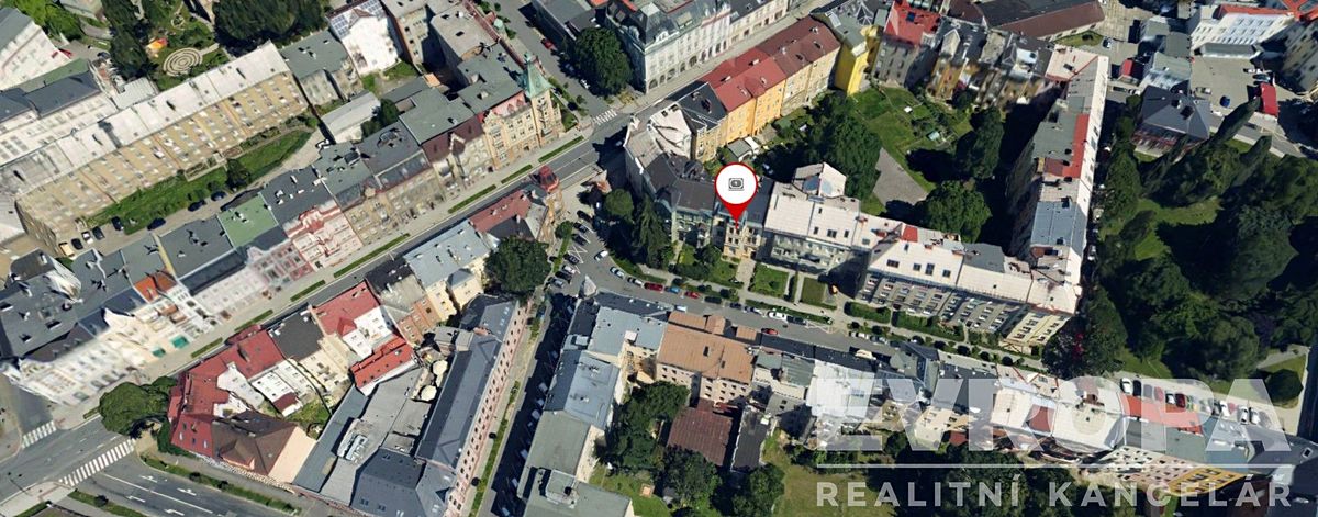 Pronájem bytu 4+1 144 m² – fotografie 2
