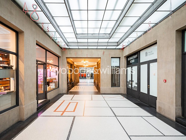 Prodej komerčního prostoru, 68 m² (8 z 10)