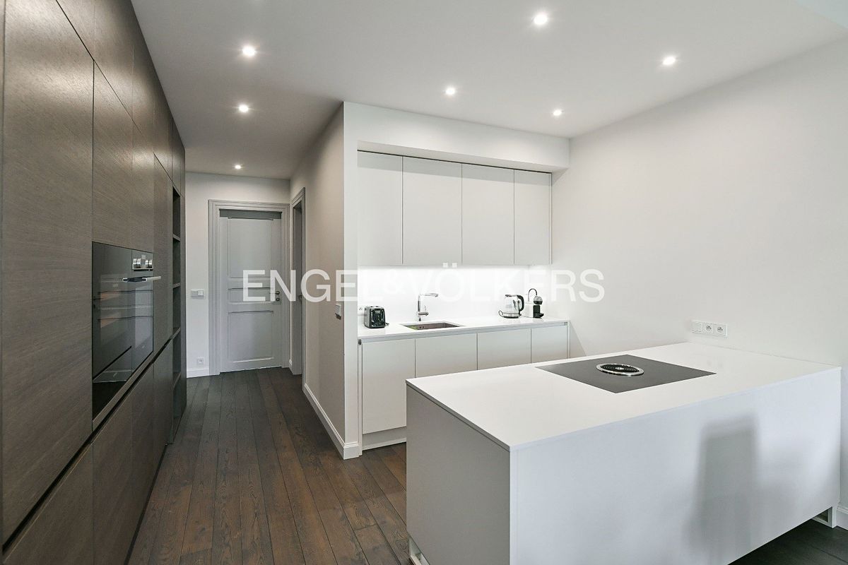 Pronájem bytu 3+kk 95 m² – fotografie 2