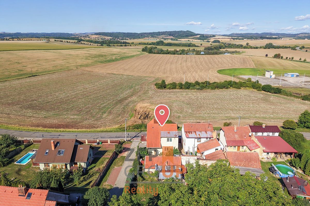 Prodej rodinného domu 109 m², pozemek 985 m² – fotografie 4