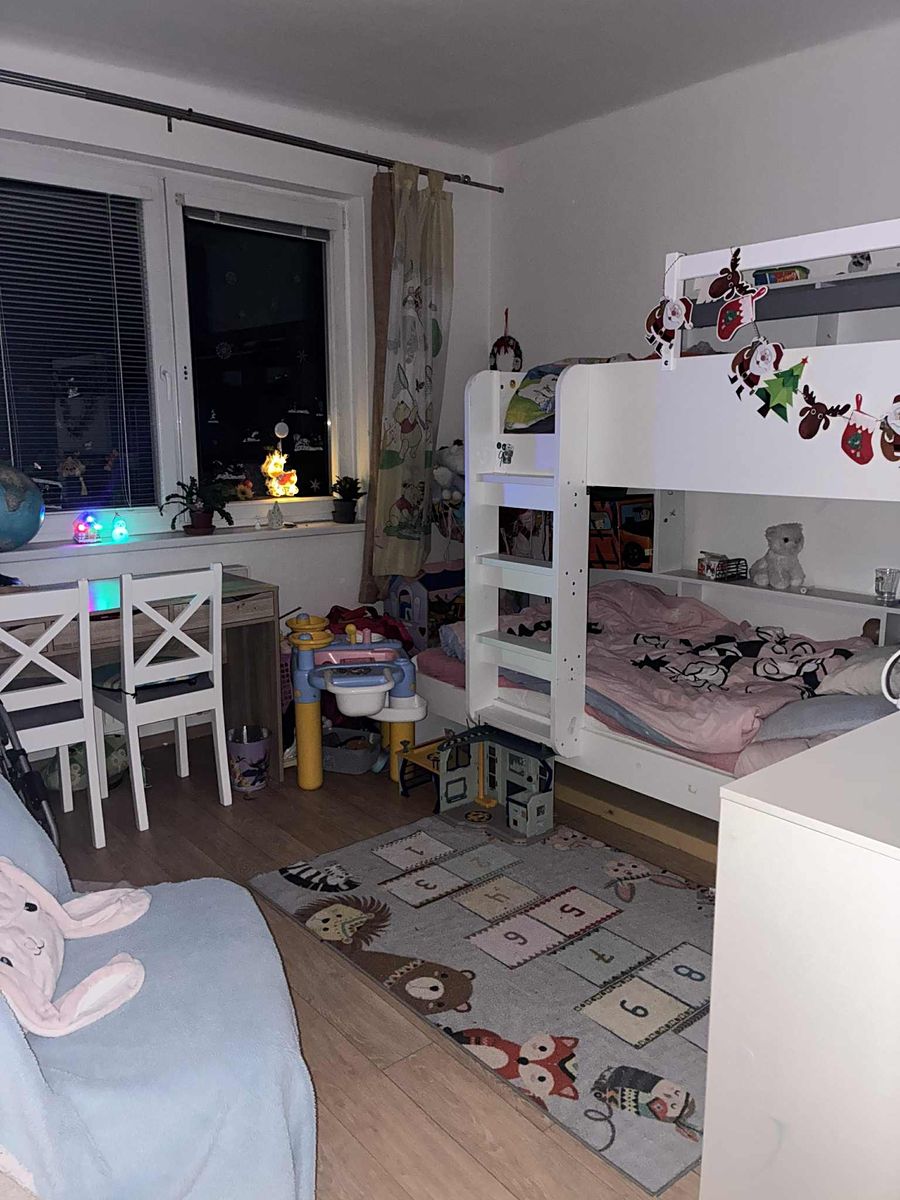 Prodej vícegeneračního domu 245 m², pozemek 913 m² – fotografie 5