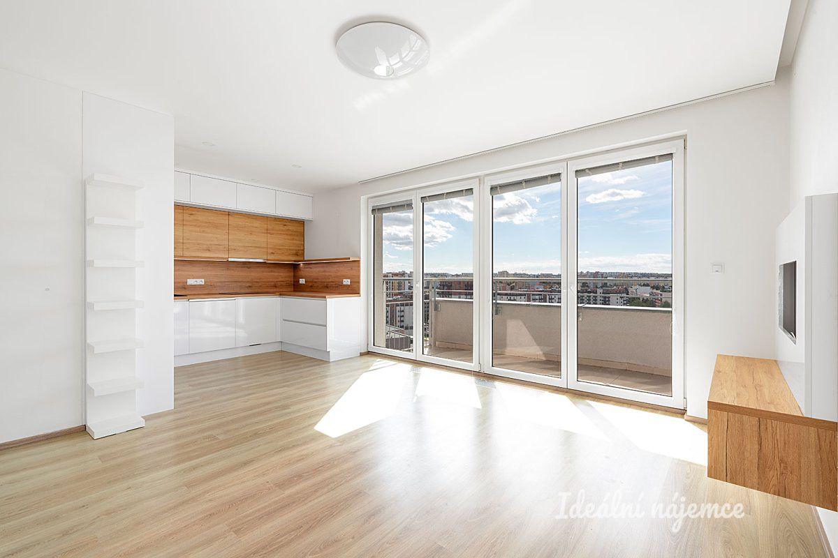 Pronájem bytu 3+kk 79 m² – fotografie 5