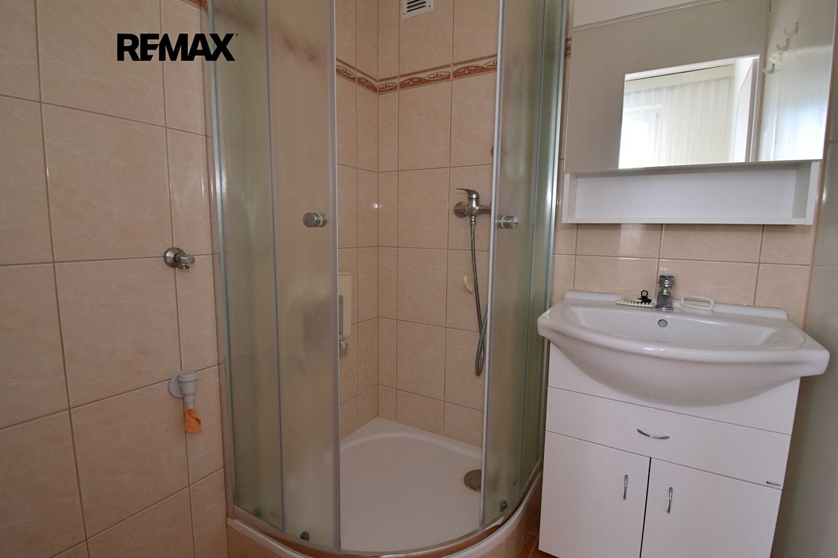 Pronájem bytu 3+1 65 m² – fotografie 3