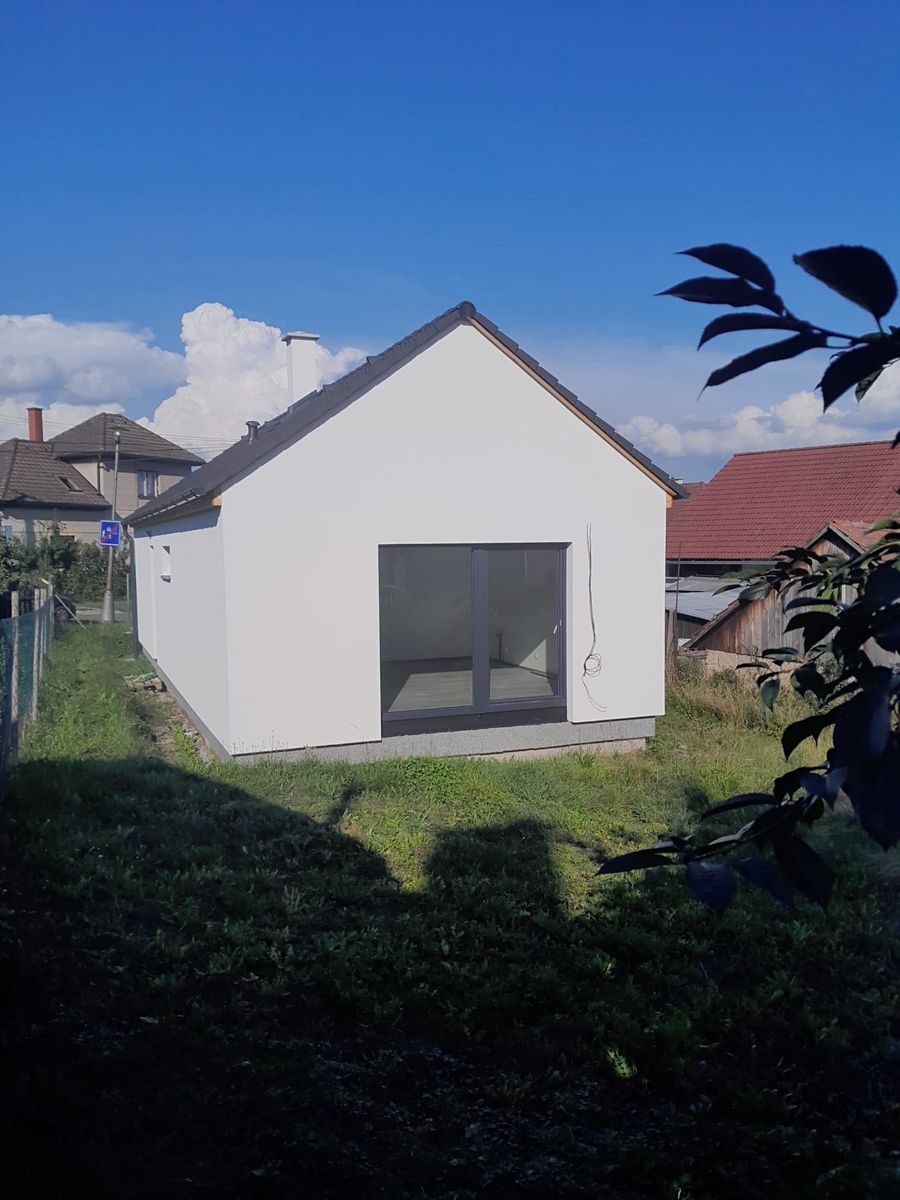 Pronájem rodinného domu 65 m², pozemek 335 m²