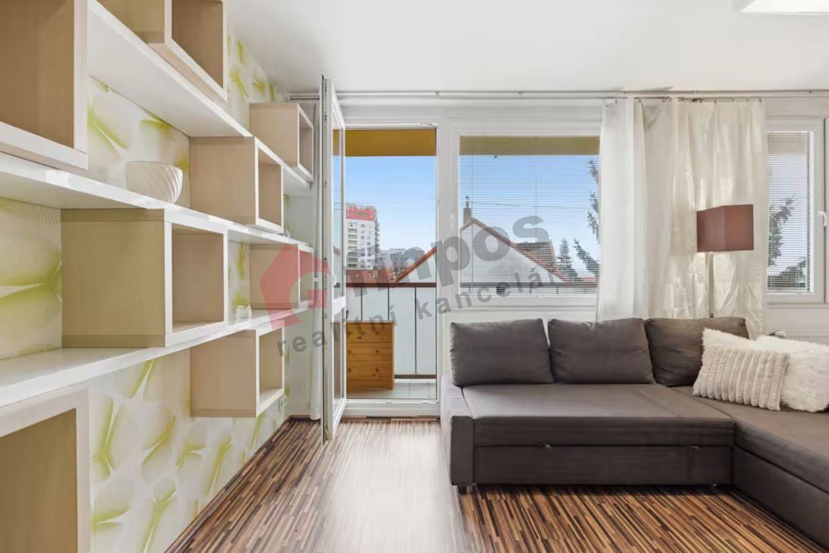 Pronájem bytu 2+kk 55 m² – fotografie 4