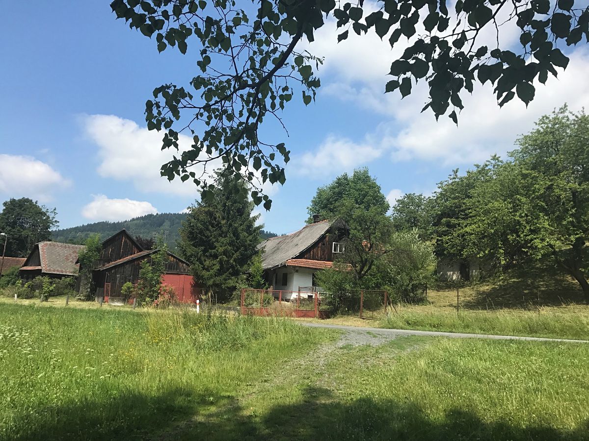 Prodej rodinného domu 191 m², pozemek 3707 m²