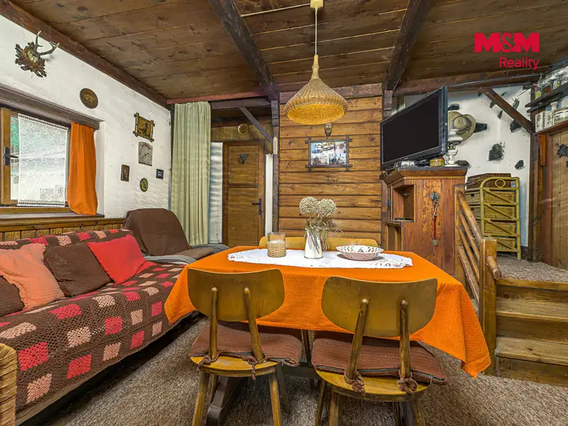 Prodej chaty 33 m², pozemek 579 m², Lipoltice – náhled fotky 3