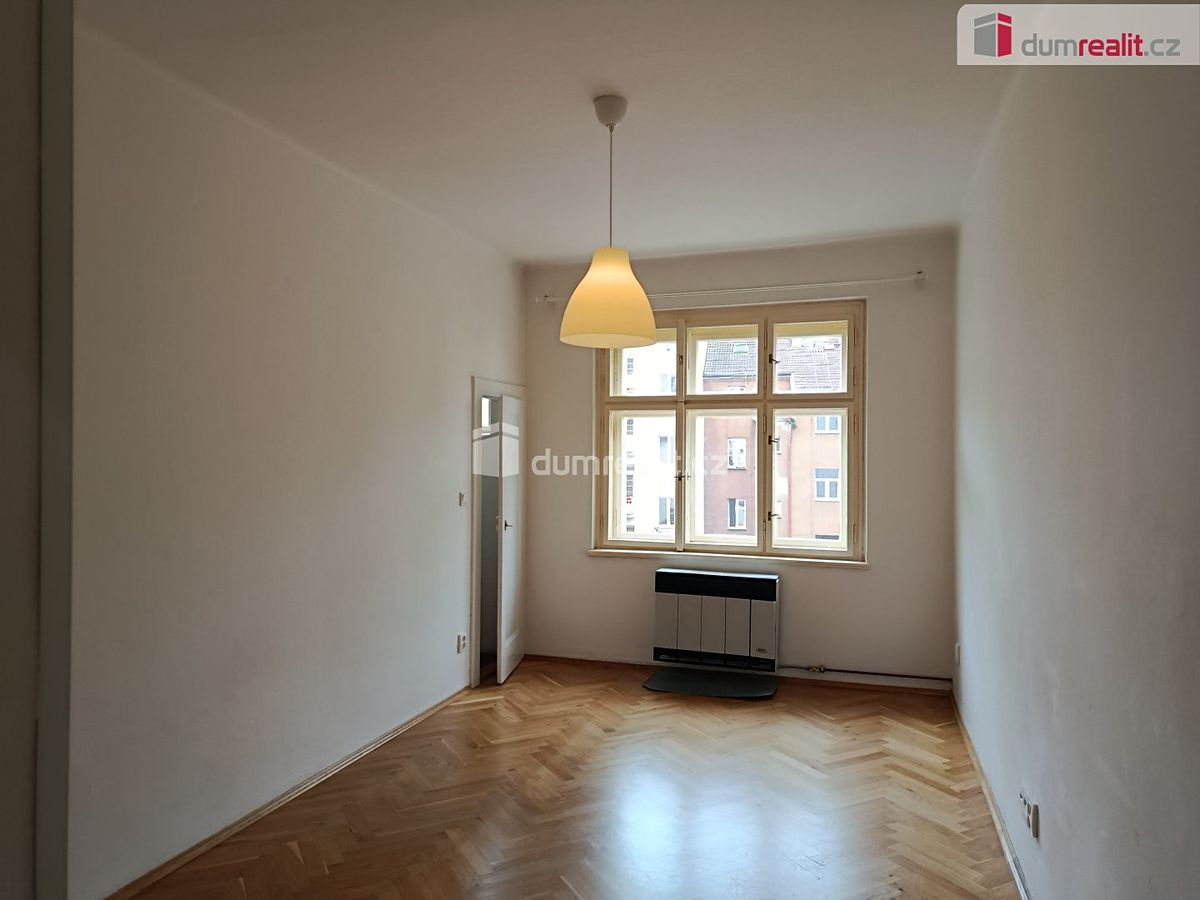 Pronájem bytu 2+kk 50 m² – fotografie 3