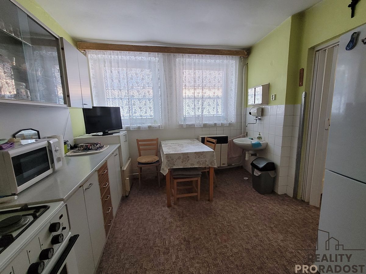 Prodej rodinného domu 87 m², pozemek 308 m² – fotografie 4