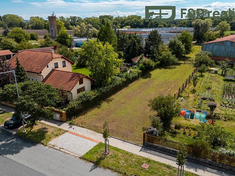 Grundstück zum Kauf, 640 m² (1 von 18)