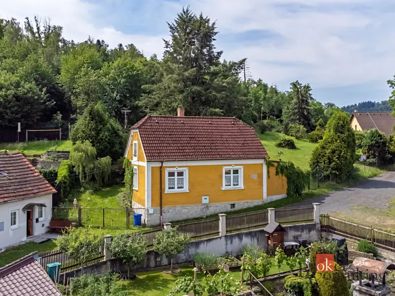 Prodej rodinného domu 120 m², pozemek 967 m², Srbice – náhled fotky 2