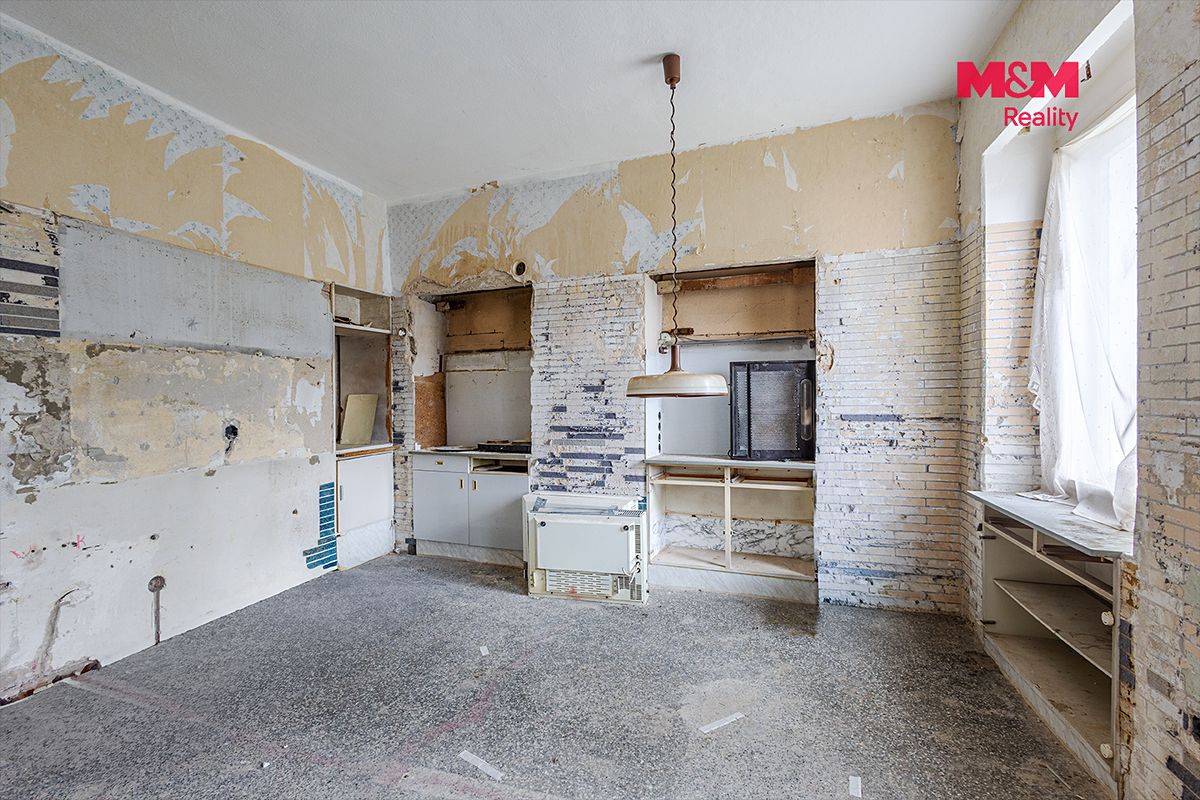 Prodej rodinného domu 150 m², pozemek 100 m² – fotografie 4