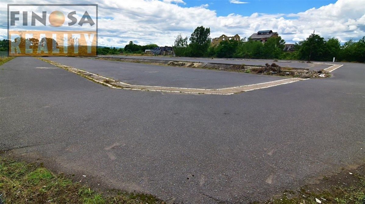 Prodej komerčního pozemku 12924 m² – fotografie 3