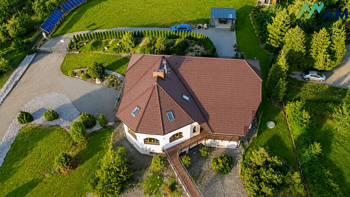 Prodej vily 758 m², pozemek 5020 m² – fotografie 2