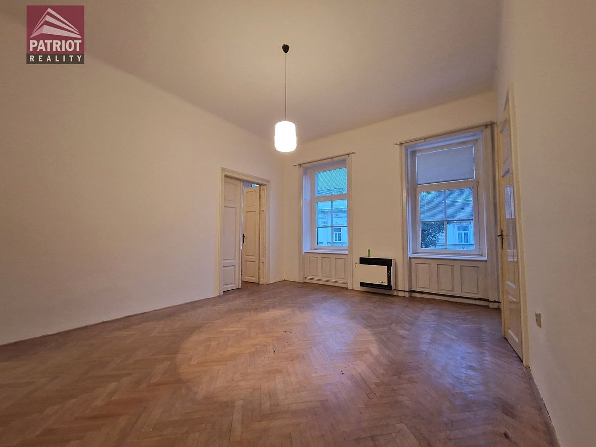 Pronájem bytu 4+1 134 m² – fotografie 4
