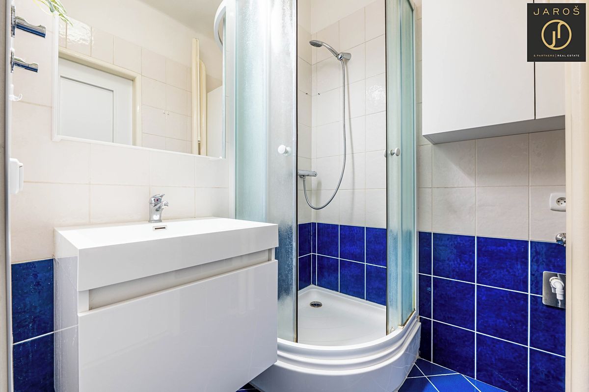 Pronájem bytu 2+1 54 m² – fotografie 3