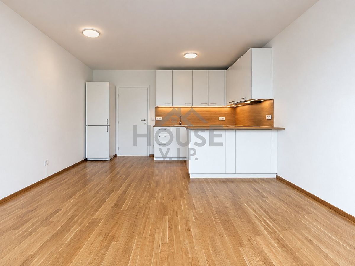 Pronájem bytu 1+kk 35 m²