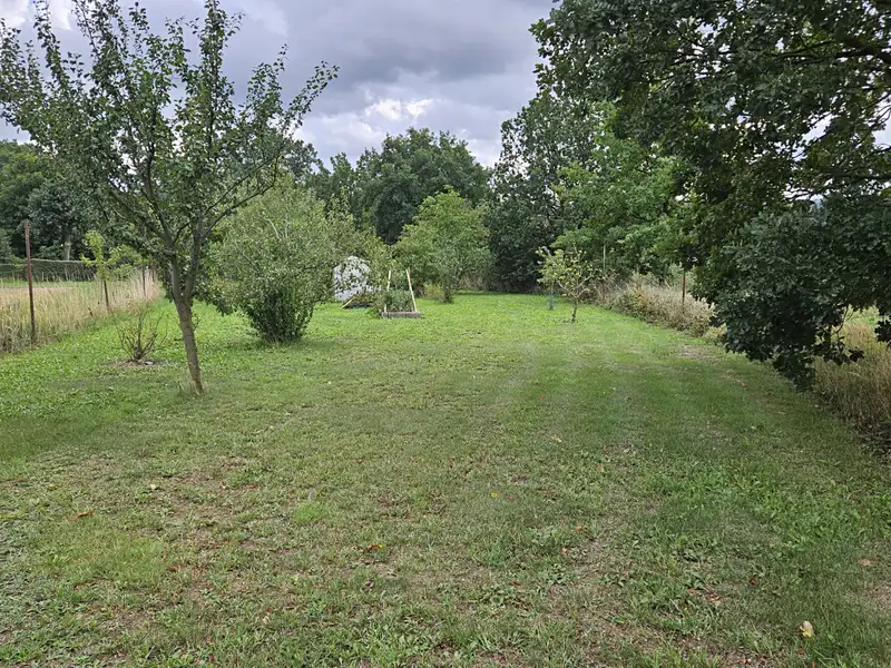 Prodej stavebního pozemku 2288 m², Zbýšov – náhled fotky 1