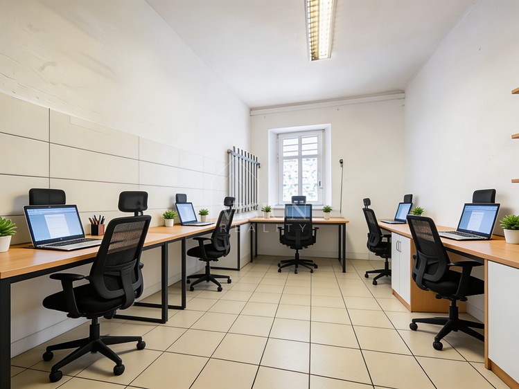 Комерційне приміщення в оренду, 86 м² (16 з 18)
