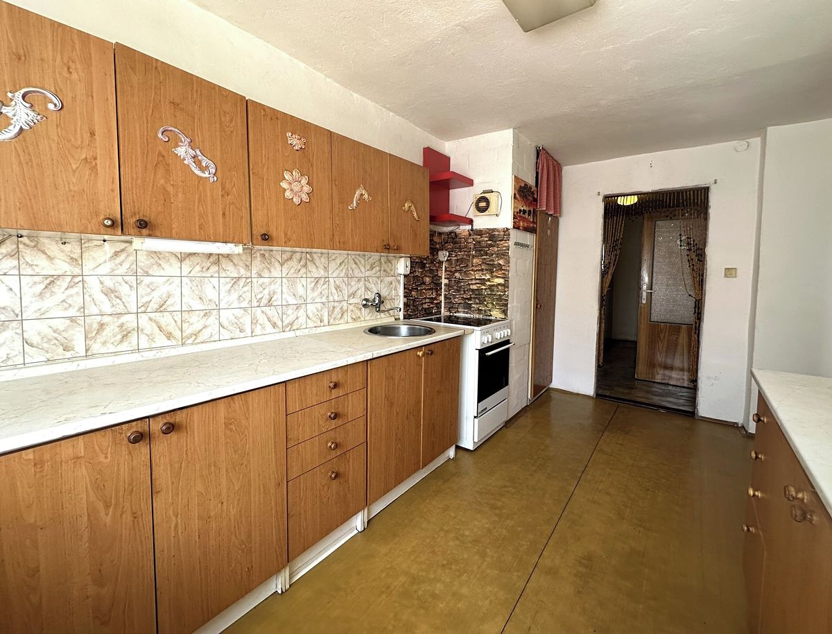 Prodej rodinného domu 168 m², pozemek 492 m² – fotografie 5