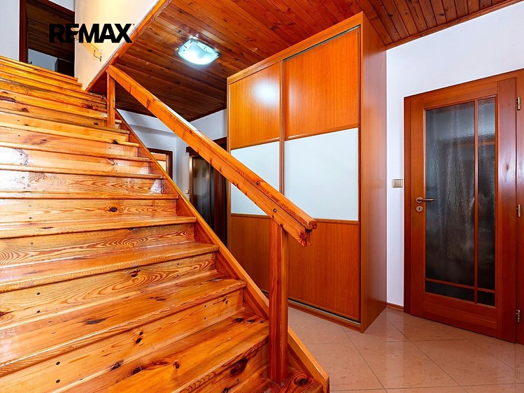 Будинок на продаж, 200 м² (12 з 25)